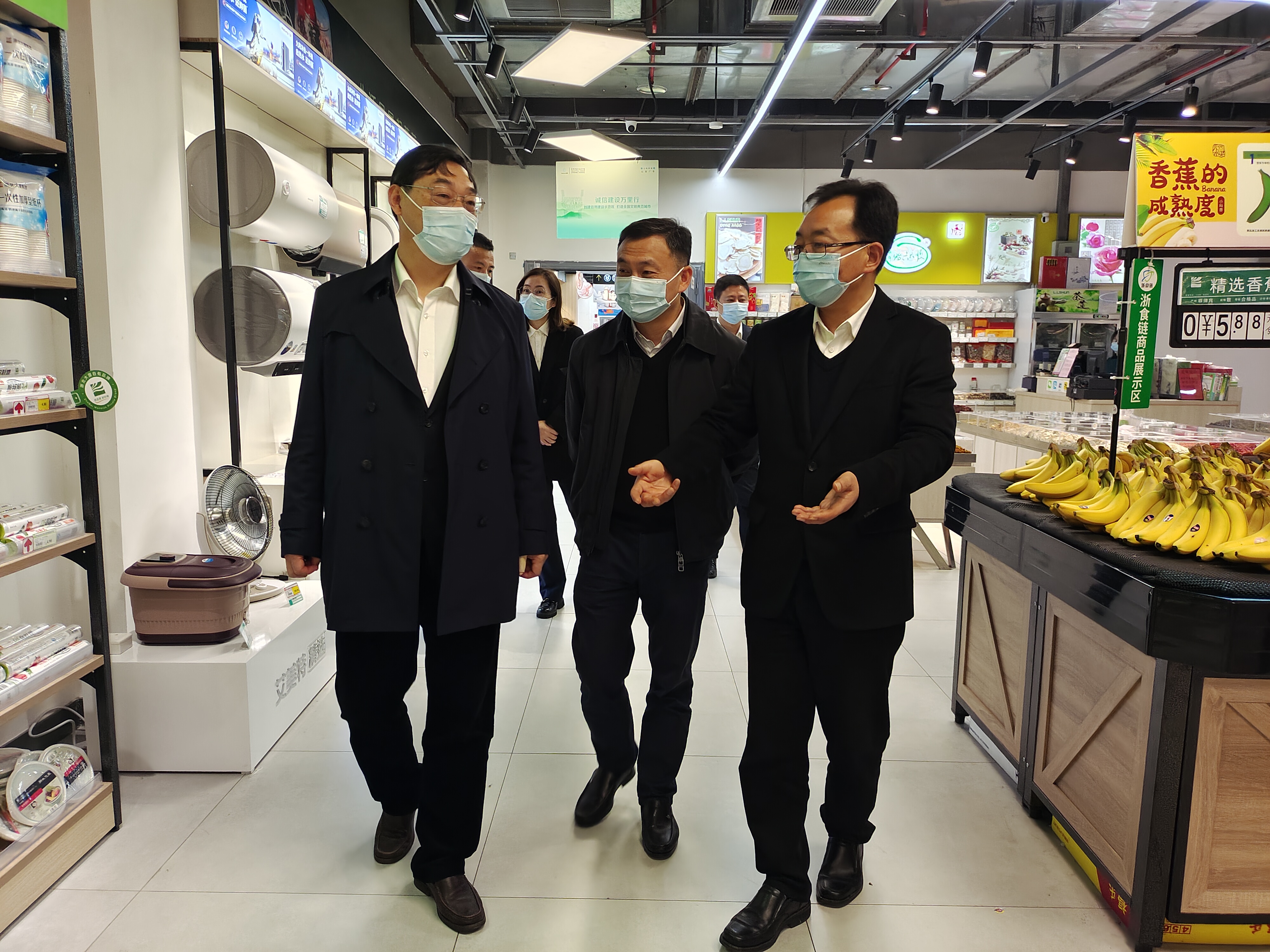 副市長(cháng)夏堅定到浙北大廈檢查疫情防控工作